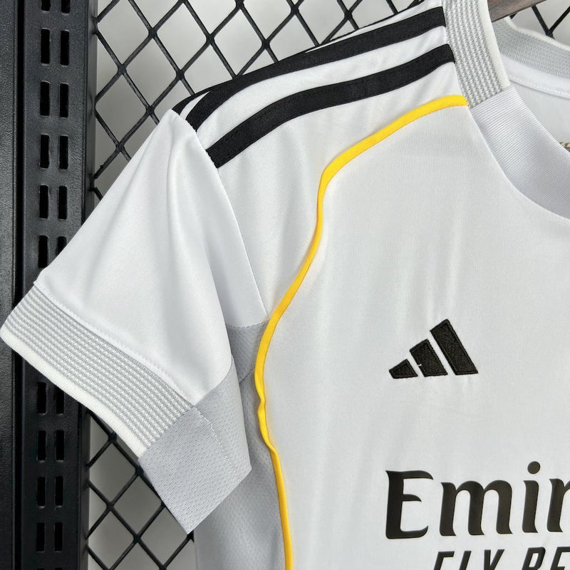 25/26 Feminino Real Madrid - Primeiro Uniforme