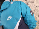 CORTA VENTO nike azul