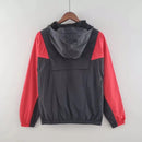 Jaqueta Jordan preto e vermelho